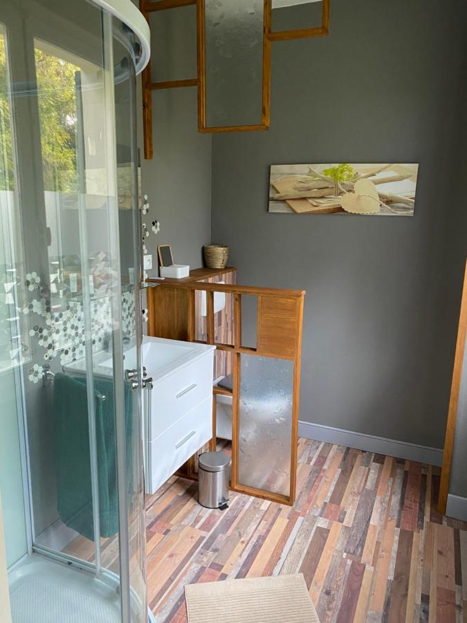 Bed and Breakfast Les Genebruyeres - L'Histoire D'Un Reve Aubigny-sur-Nère Esterno foto